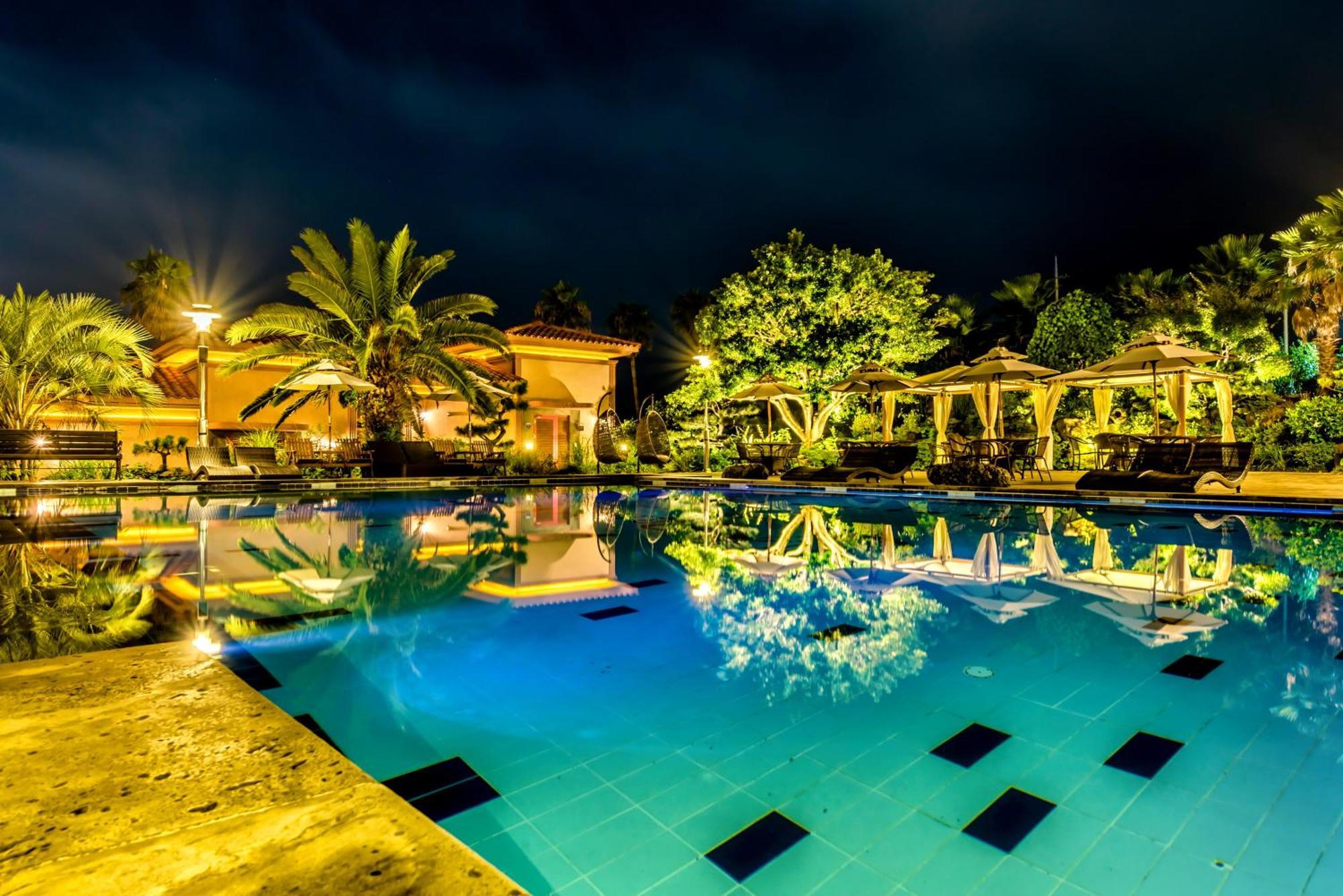 Palm Valley Resort Согвипхо Экстерьер фото