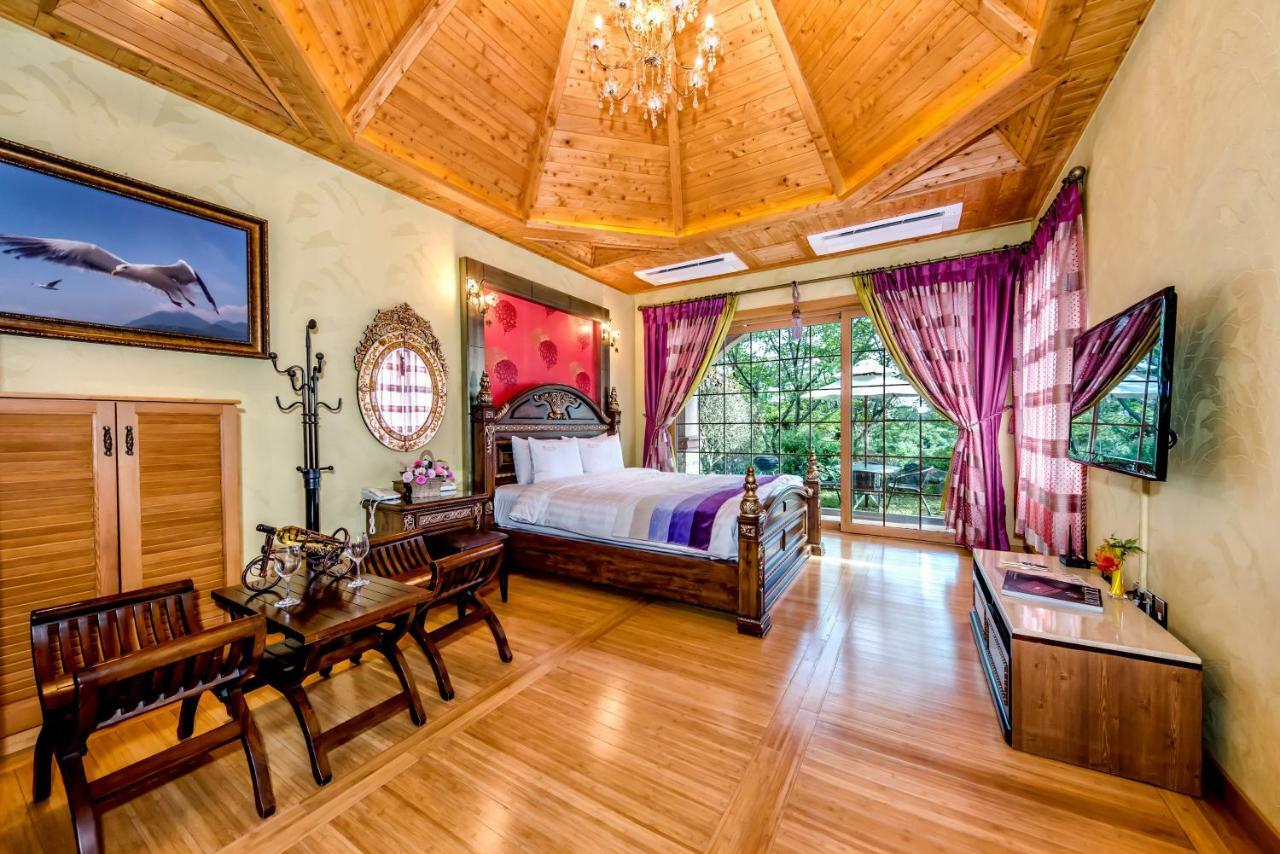 Palm Valley Resort Согвипхо Экстерьер фото