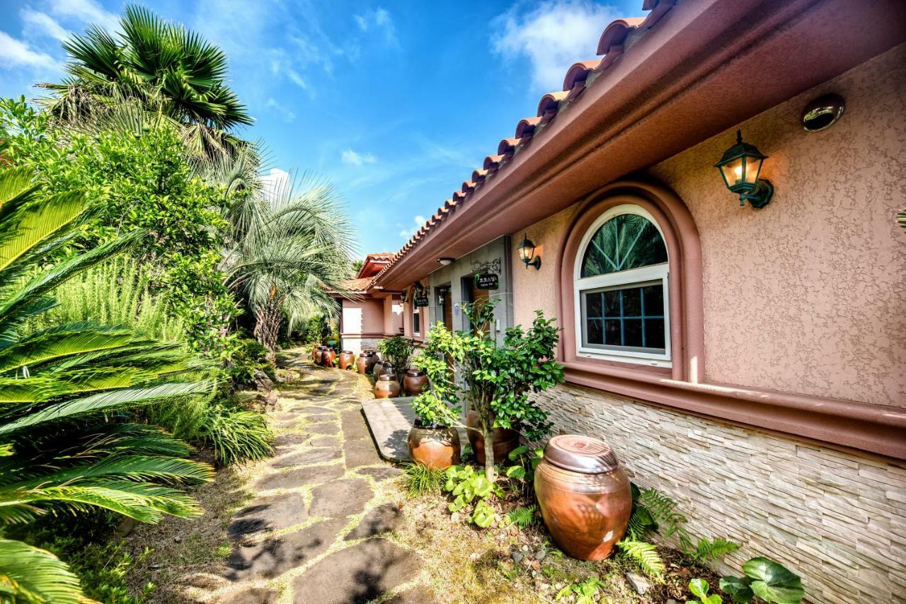 Palm Valley Resort Согвипхо Экстерьер фото