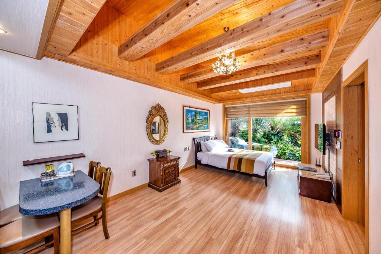Palm Valley Resort Согвипхо Экстерьер фото